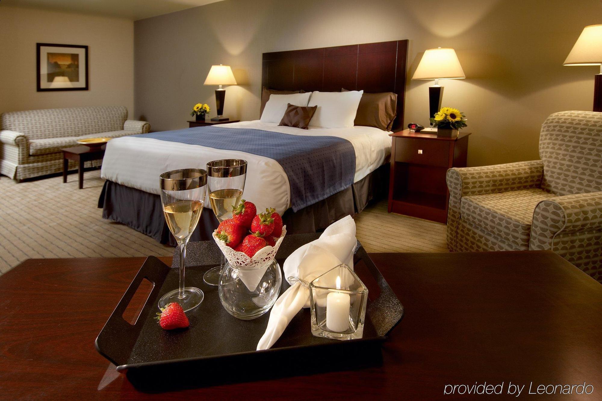 Nichols Village Hotel And Spa Clarks Summit Dış mekan fotoğraf